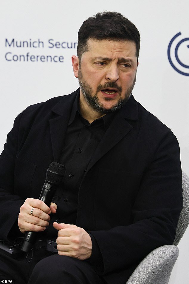 A Vladimir Putin “no le queda mucho tiempo”, dice Zelensky, mientras el líder ruso de 73 años desaparece misteriosamente durante una semana.