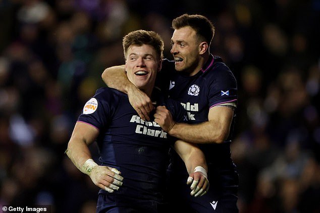 Escocia 31-20 Inglaterra: el equipo de Steve Borthwick implosiona después de una amarga derrota en la Copa Calcuta mientras la campaña del Seis Naciones sufre un gran revés