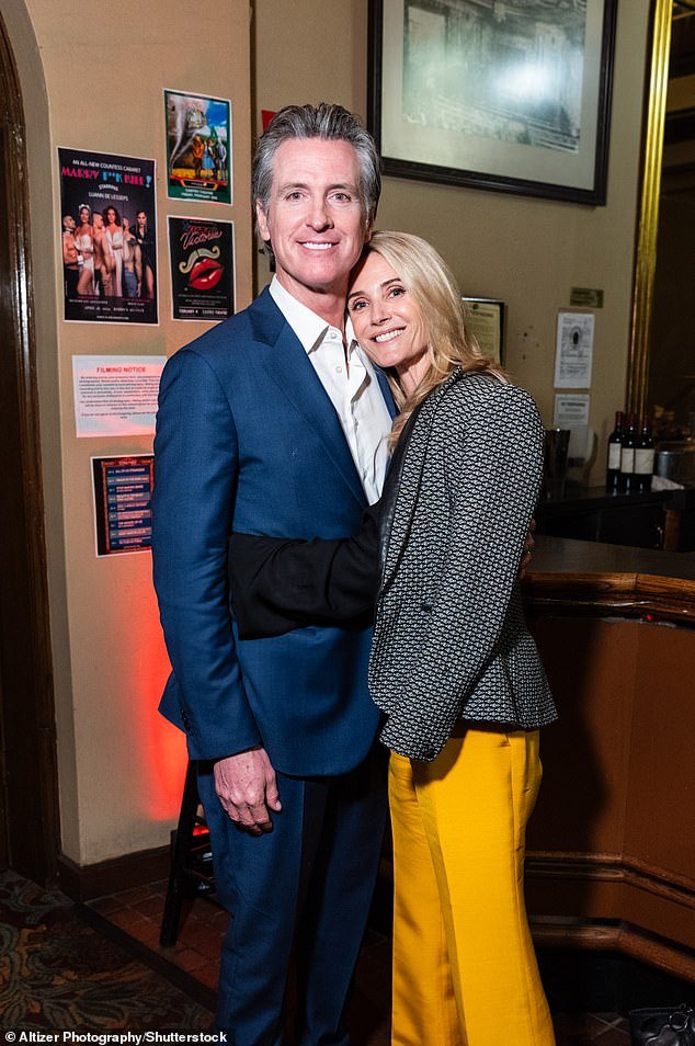 Los republicanos entusiastas dicen que la esposa del candidato demócrata de 2028 Gavin Newsom, propensa a cometer errores, es su nueva arma secreta y le ruegan que conceda más entrevistas.