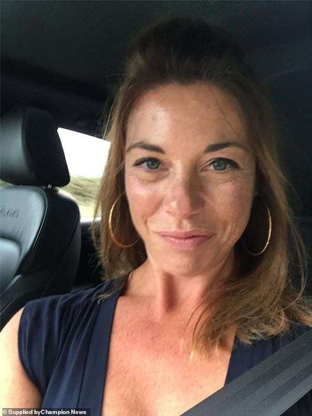 Un novio ‘abusivo’ falsificó el testamento de su pareja y fingió una boda en Chipre para quedarse con su fortuna de £500.000 después de que ella muriera de cáncer de mama.