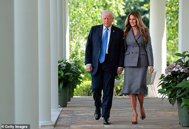 Trump está considerando una prohibición total de las redes sociales para los niños estadounidenses