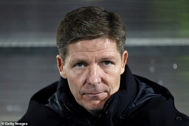 Oliver Glasner pronto podría dejar Crystal Palace mientras hace una nueva y extraña declaración pública