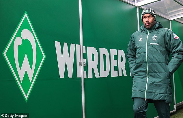 El gigante del fútbol europeo cancela su gira por Estados Unidos, citando los tiroteos de ICE en Minnesota, mientras siguen creciendo los temores de un boicot a la Copa del Mundo.