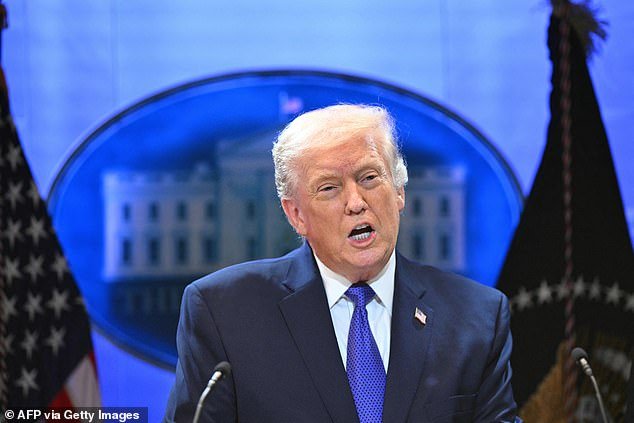 Trump acusa a SCOTUS de estar corrompido por “intereses extranjeros” y de que los jueces de marcas “avergüenzan a sus familias”