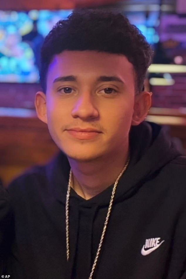 El ciudadano estadounidense de 23 años fue asesinado a tiros por un agente de ICE casi un año ANTES de Renee Good y Alex Pretti… y hubo “silencio” hasta ahora.