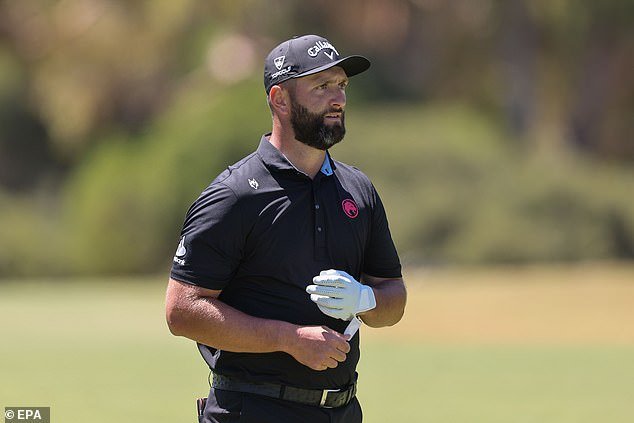 El futuro de Jon Rahm en la Ryder Cup está en duda mientras la estrella de LIV rechaza la rama de olivo a los jefes del golf, a pesar de que OCHO compañeros rebeldes rompieron el punto muerto