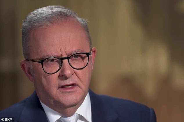 Anthony Albanese bajo fuego por comentario sobre inmigración – Los australianos exigen grandes cambios: “Tenemos controles estrictos”