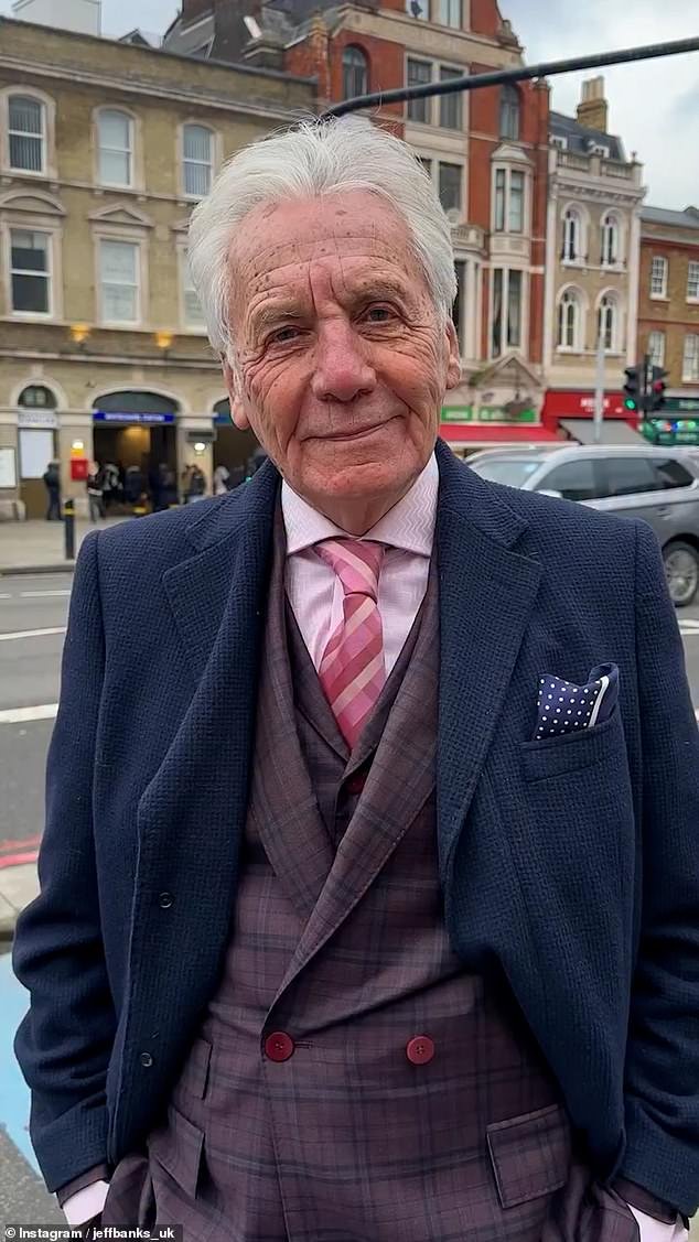 La estrella de BBC Clothes Show, Jeff Banks, dice que Whitechapel de Londres es “un país diferente y un idioma diferente” mientras analiza los comentarios de Jim Ratcliffe sobre la “colonia” mientras el video viral “Esta es una zona musulmana” genera controversia.