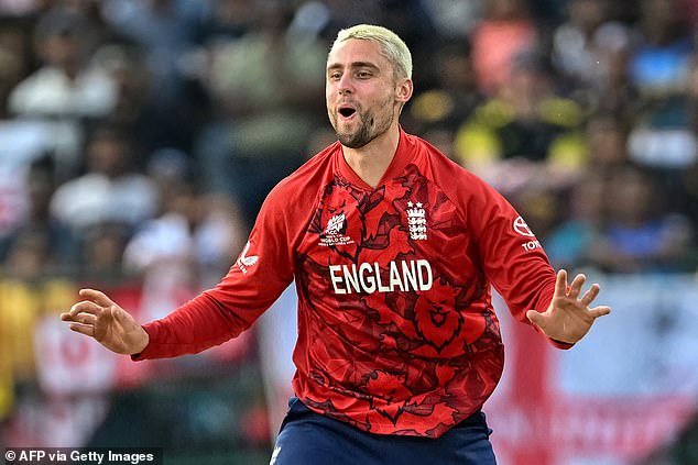 Cómo Will Jacks pasó de ser jugador secundario a MVP de Inglaterra en la Copa del Mundo T20, escribe RICHARD GIBSON
