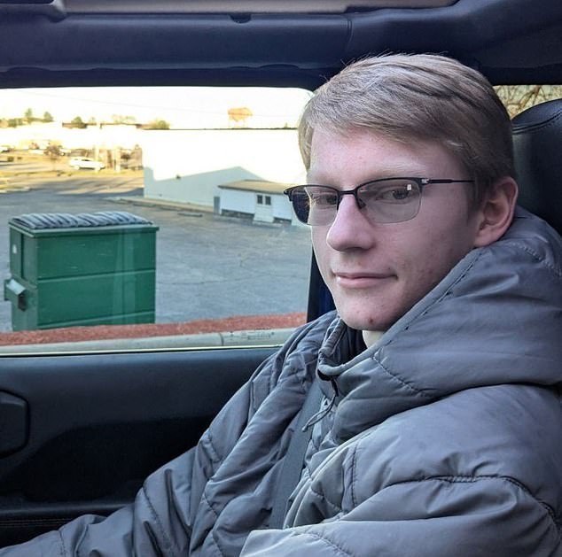 ¿Quién es Austin Tucker Martín? El joven de 21 años fue asesinado con una escopeta y un bidón de gasolina tras ingresar a Mar-a-Lago