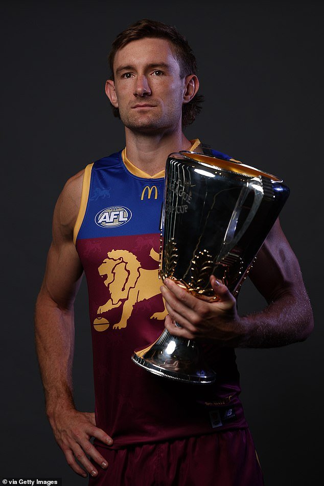 El capitán de los Brisbane Lions responde a las preguntas sobre la cultura del club tras la saga matrimonial de Lachie Neale