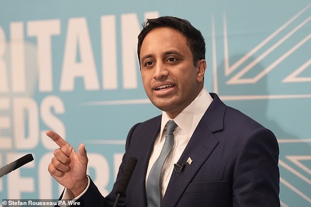 Zia Yusuf, de Reform UK, revela planes para prohibir todo tipo de cobertura facial, incluido el burka, en público