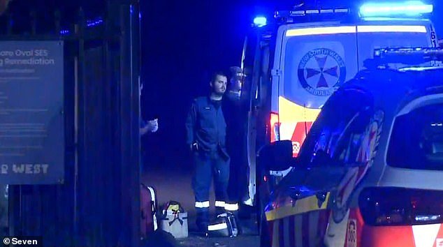 Un adolescente fue trasladado al hospital con heridas de arma blanca en Blackmore Oval, Leichhardt