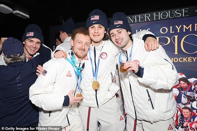 Ex estrella de ESPN critica a las estrellas del hockey estadounidenses “egocéntricas y misóginas” por aceptar la invitación de Trump al Estado de la Unión