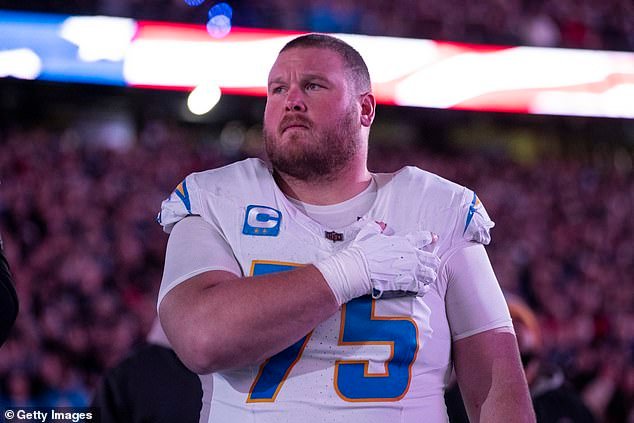 El veterano de la NFL y dos veces campeón nacional colegiado Bradley Bozeman anuncia su repentino retiro del fútbol