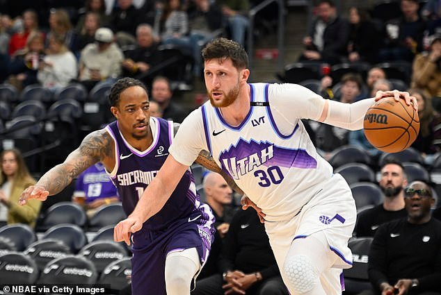 Curiosamente, la estrella de la NBA estará de baja el resto de la temporada tras someterse a una cirugía de nariz