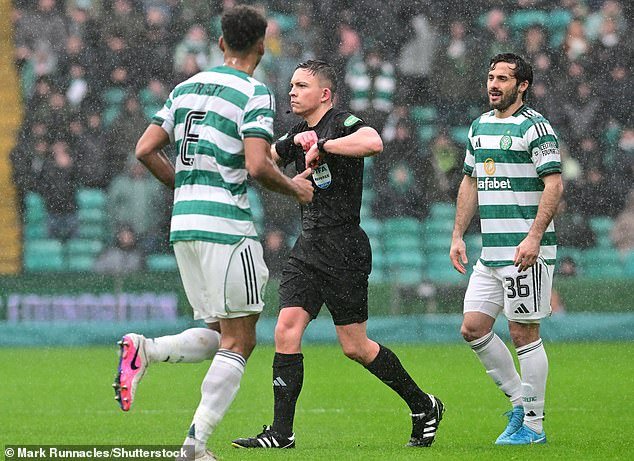 El Celtic pide una revisión del VAR después de que se desestimara la apelación de Auston Trusty… con una sanción de tres partidos que libera al defensa de la crisis de Old Firm