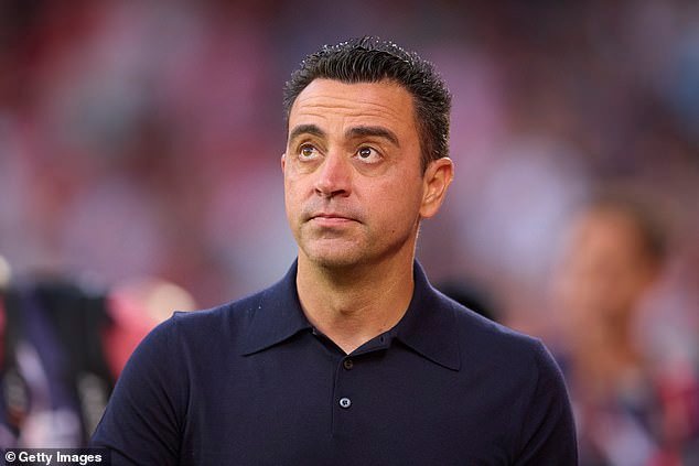Xavi es el “principal candidato” para un puesto internacional de primer nivel a pocos meses del Mundial, mientras considera regresar como entrenador dos años después de dejar el Barcelona.