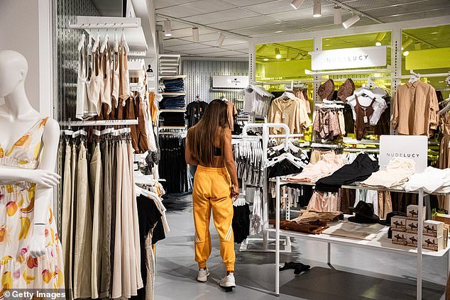 Conmoción cuando la popular cadena minorista australiana Glue anuncia que cerrará todas las tiendas antes de fin de año