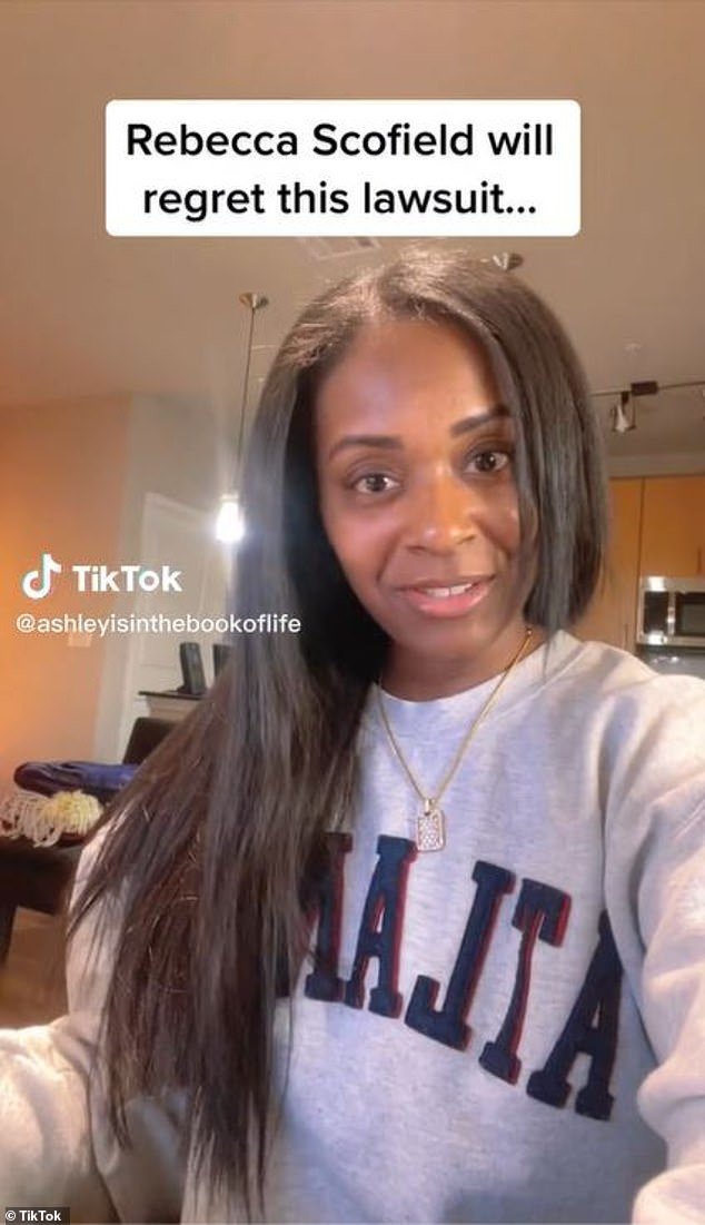 El TikToker ‘psíquico’ se enfrenta a una enorme factura tras difamar a una profesora de la Universidad de Idaho al afirmar que ella “orquestó” los asesinatos de Bryan Kohberger.