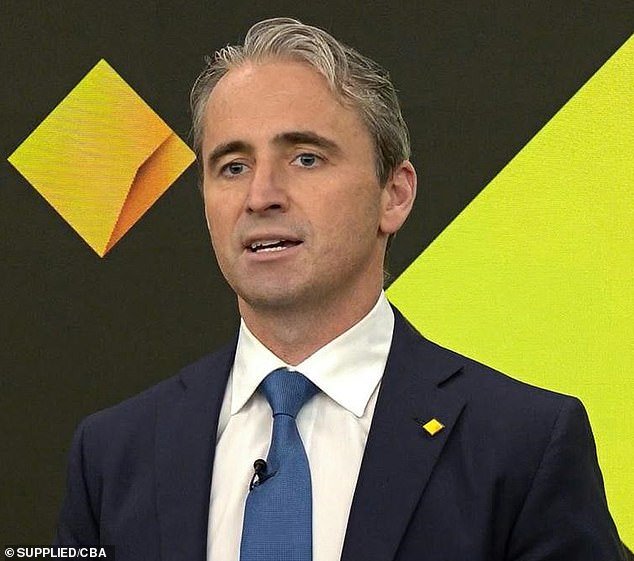 El Commonwealth Bank llama urgentemente a la policía tras descubrir un fraude de mil millones de dólares