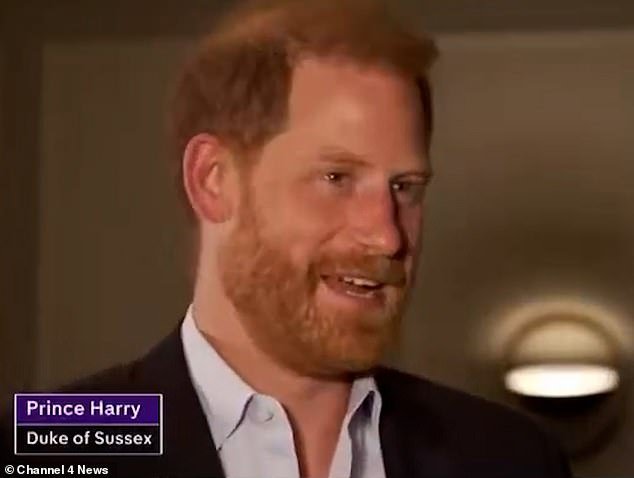 El príncipe Harry se ríe de las “noticias” durante una entrevista sobre la ayuda a Gaza después de que un periodista dijera que Duke “no quiere hablar de su familia o de Andrew”.