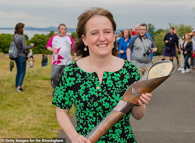 Indignación porque el ministro de drogas compara la lucha de los adictos con la lucha del SNP por la independencia