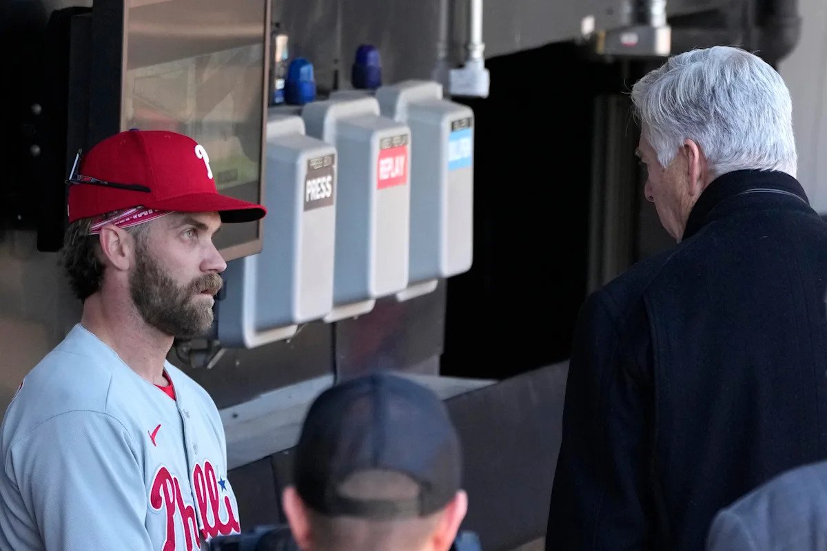 Los comentarios de Dave Dombrowski persisten para Bryce Harper antes de la nueva temporada: “Dave dice que esas cosas todavía me resultan descabelladas”