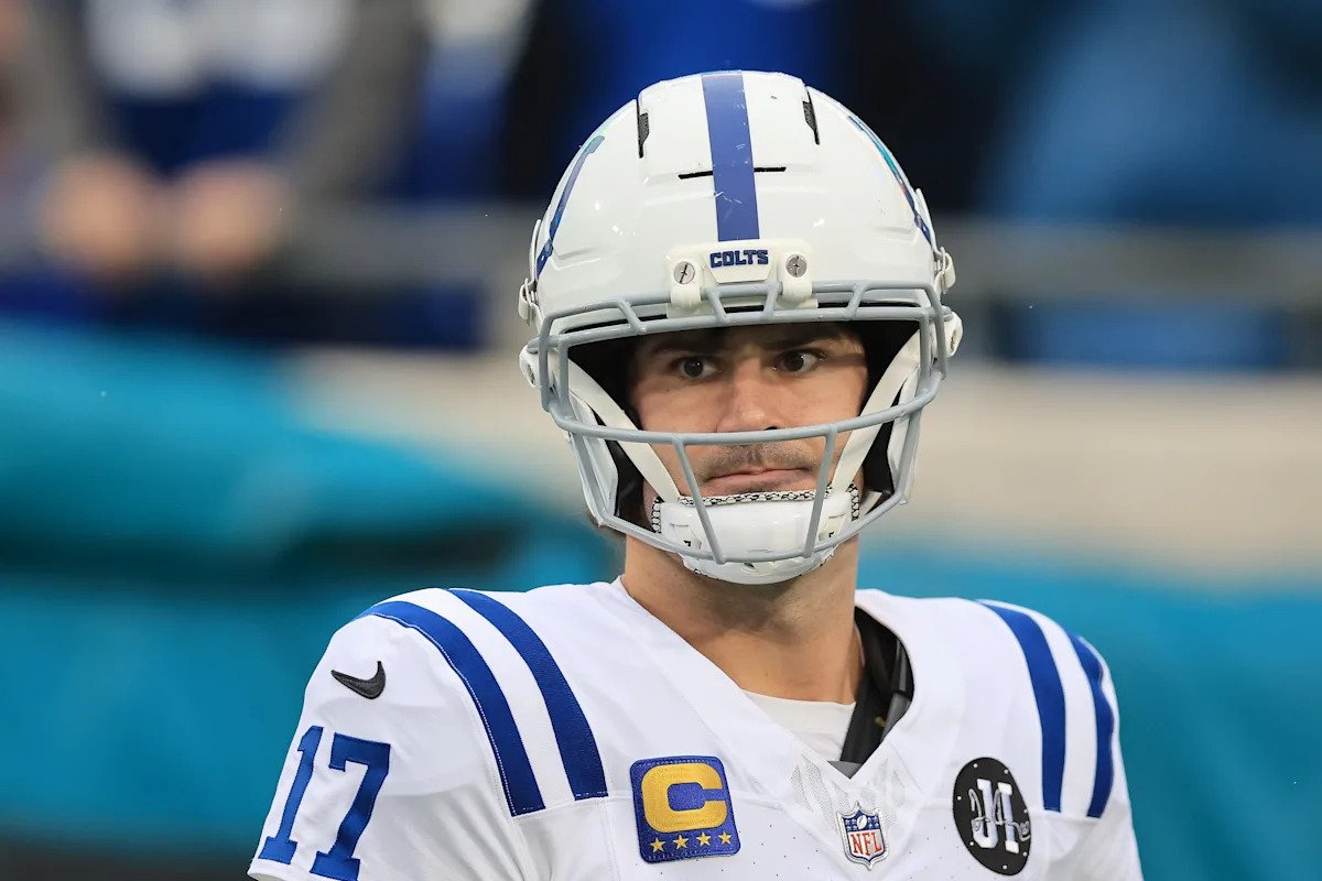 Los Colts consideran una extensión de contrato de varios años para el QB Daniel Jones: informe
