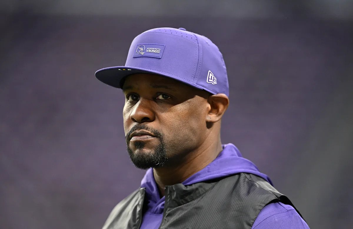 La demanda de Brian Flores por discriminación racial contra la NFL puede pasar a juicio, dictamina el Tribunal de Distrito de EE. UU.