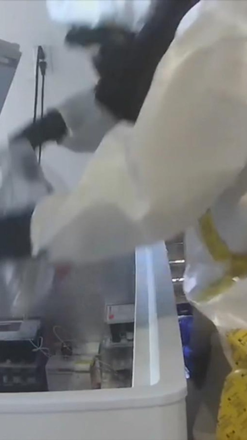 Video El FBI dice que es posible que se haya encontrado un laboratorio biológico en una casa de Las Vegas