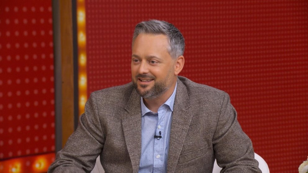 MIRAR: Nate Bargatze habla sobre el nuevo programa de juegos