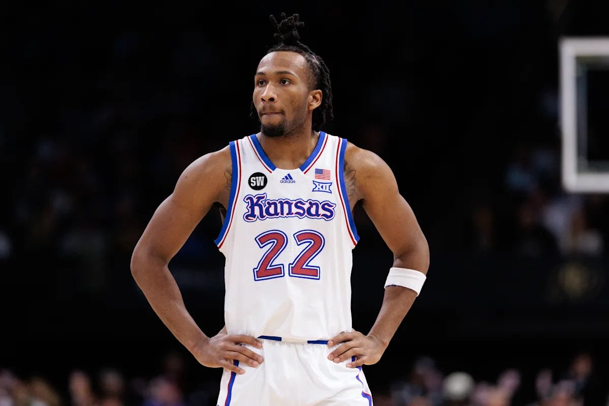 El entrenador de Kansas, Bill Self, dice que Darryn Peterson necesita “terminar” los juegos para “cambiar la narrativa” sobre la preparación para jugar