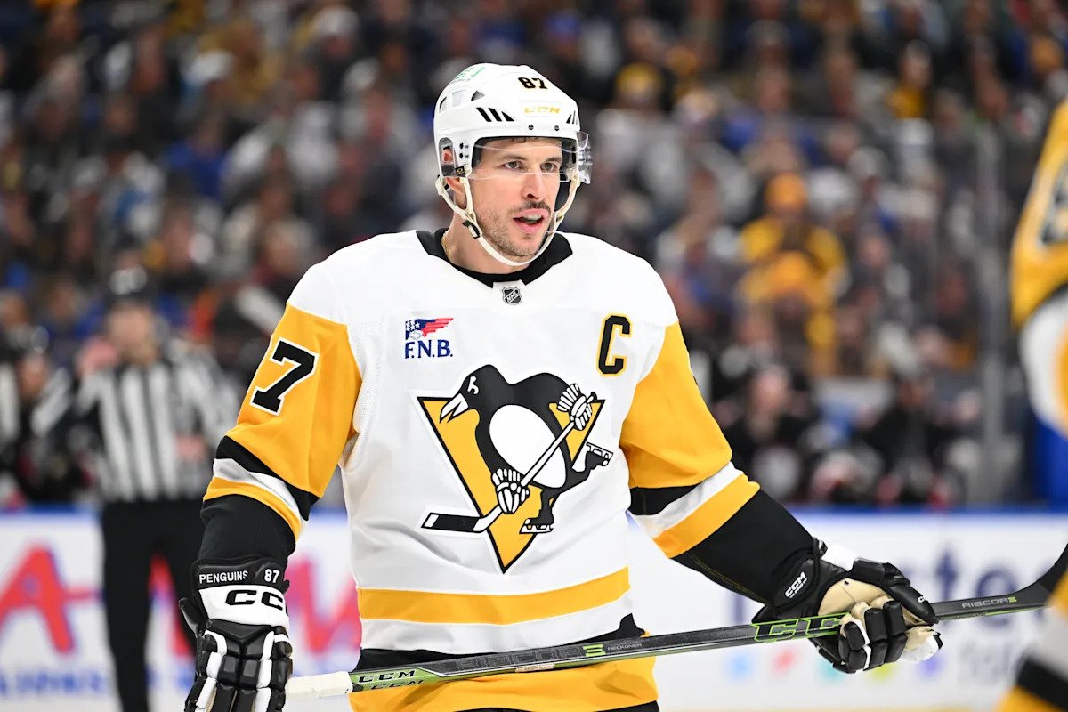 Sidney Crosby estará fuera al menos cuatro semanas después de que los Penguins colocaran al capitán en la lista de reservas lesionados.