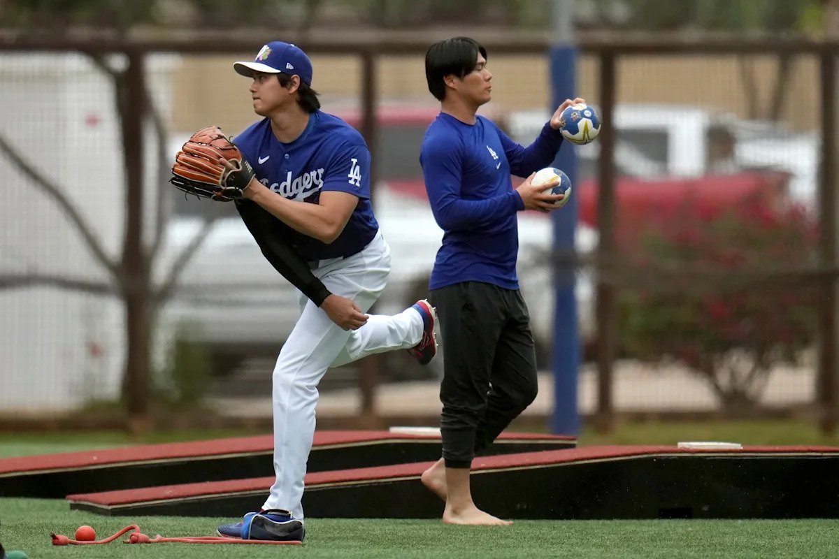 El viaje de los Dodgers hacia el tercer título comienza cuando Shohei Ohtani y Yoshinobu Yamamoto suben al montículo en Arizona