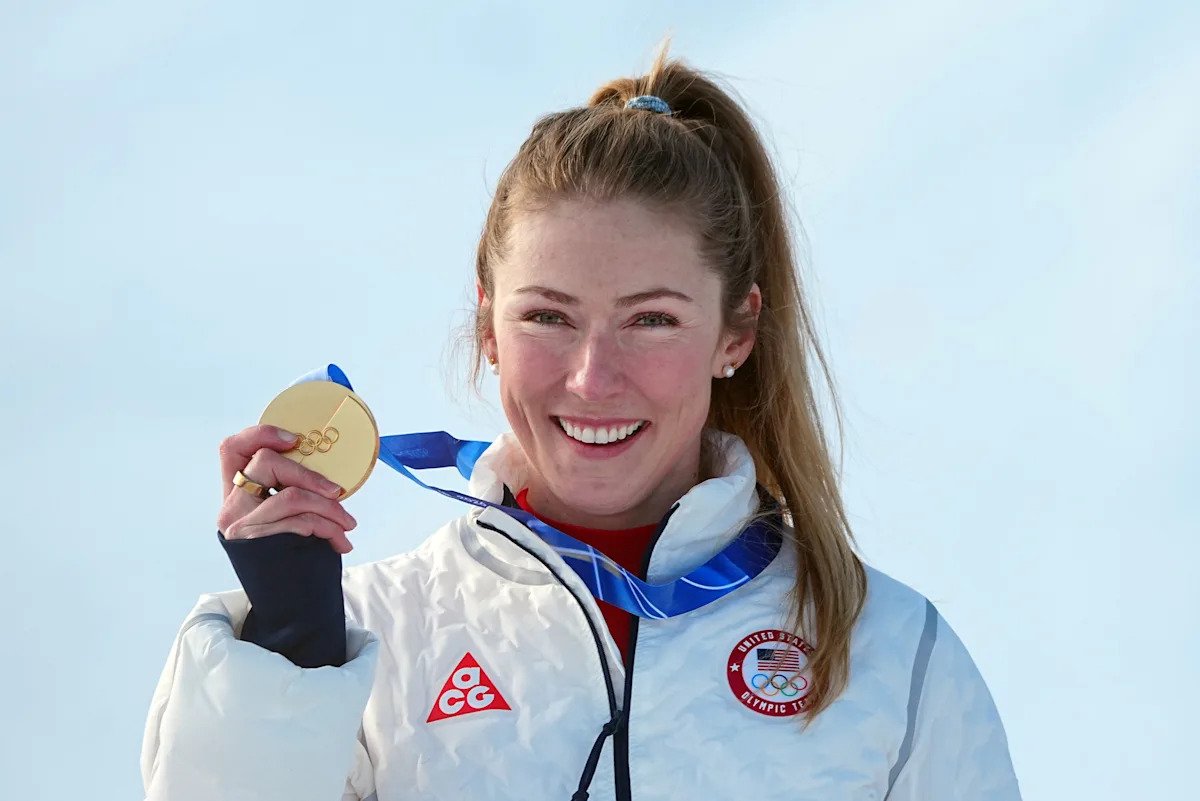 Resumen del día 12 de los Juegos Olímpicos de Invierno de 2026: Mikaela Shiffrin gana el oro redentor; Los equipos de EE. UU. y Canadá necesitan tiempo extra para llegar a las semifinales de hockey sobre hielo masculino