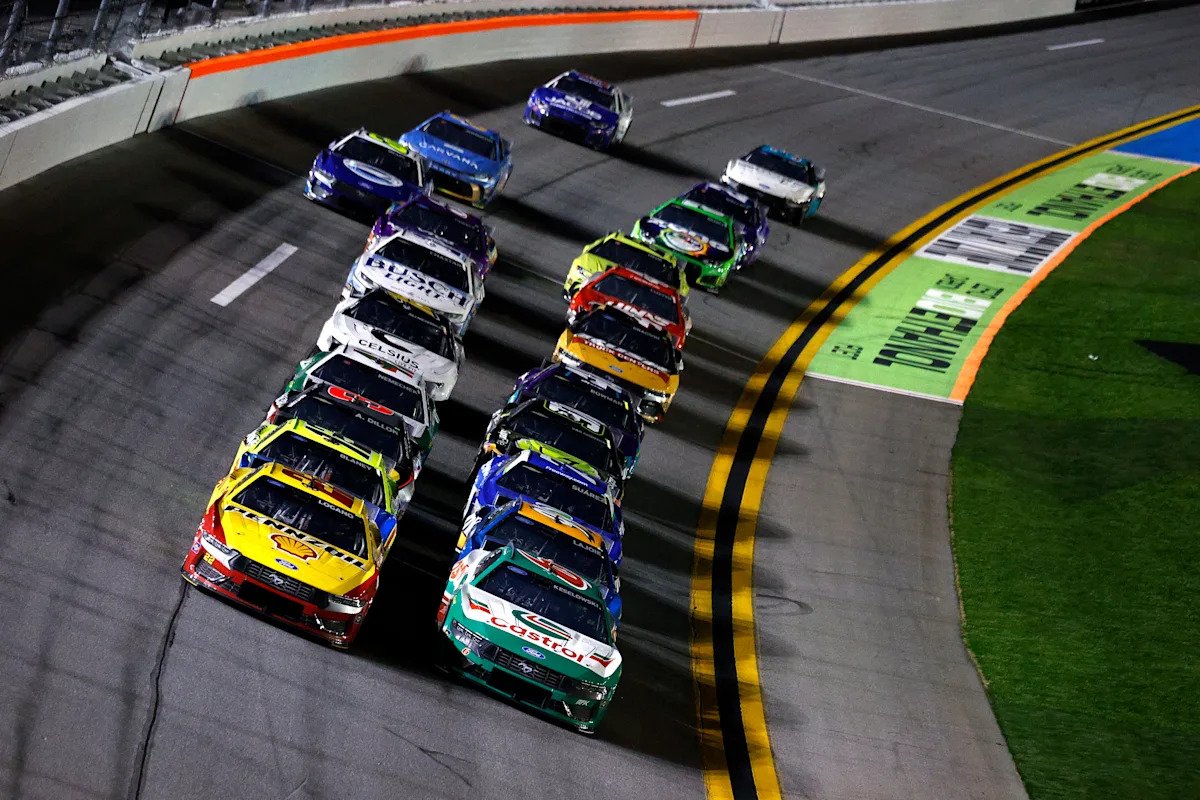 Resultados en vivo de los duelos de clasificación de las 500 Millas de Daytona: Joey Logano, Chase Elliott ganan mientras Casey Mears y Anthony Alfredo mantienen el ritmo