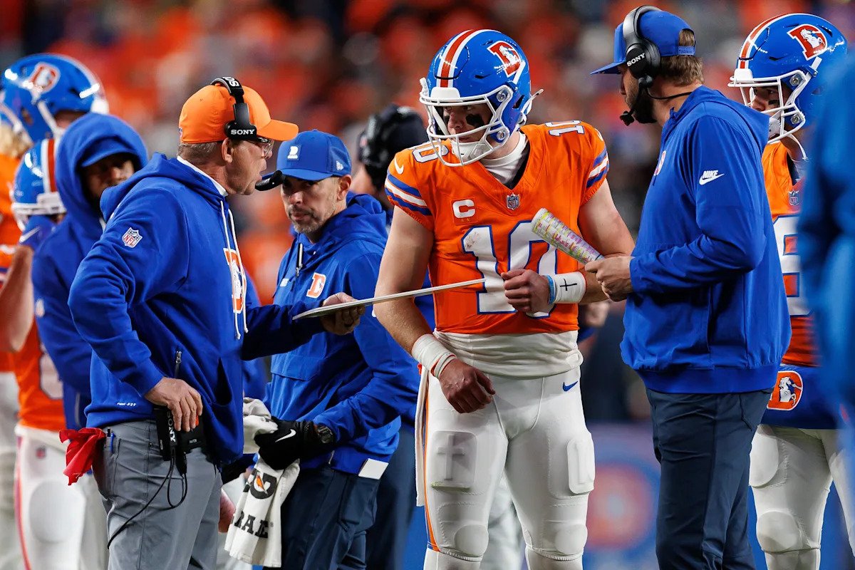 Sean Payton dice que el recién ascendido OC Davis Webb dictará los juegos de los Broncos en 2026: “Creo que tiene un don”