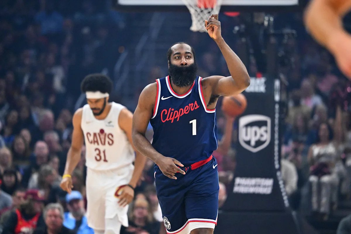 Una jugada de la fecha límite de cambios de la NBA: “¿Han mejorado?”