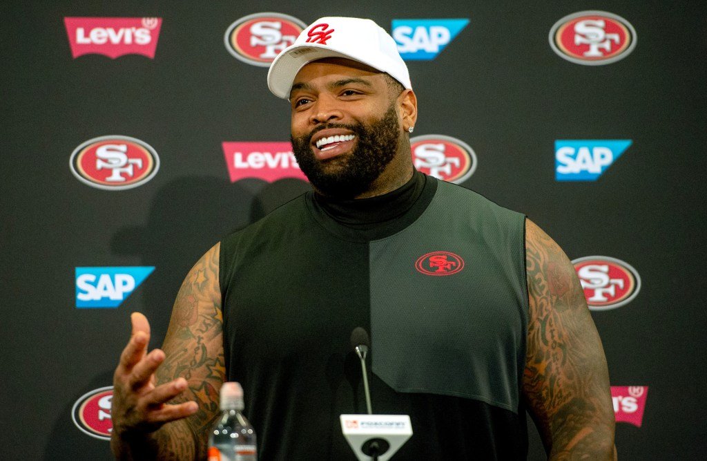 Sólo hay una respuesta correcta al problema de Trent Williams de los 49ers