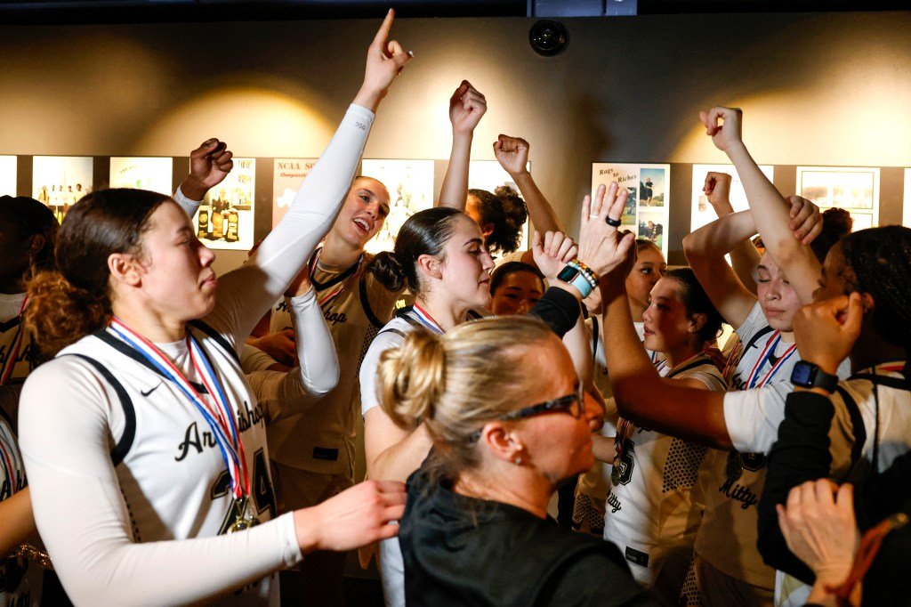 Playoffs de baloncesto CCS: resultados del campeonato del viernes, calendario del sábado