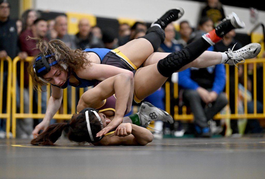 La dinastía de lucha libre Gilroy de la leyenda de UFC Daniel Cormier reina suprema en el encuentro CCS