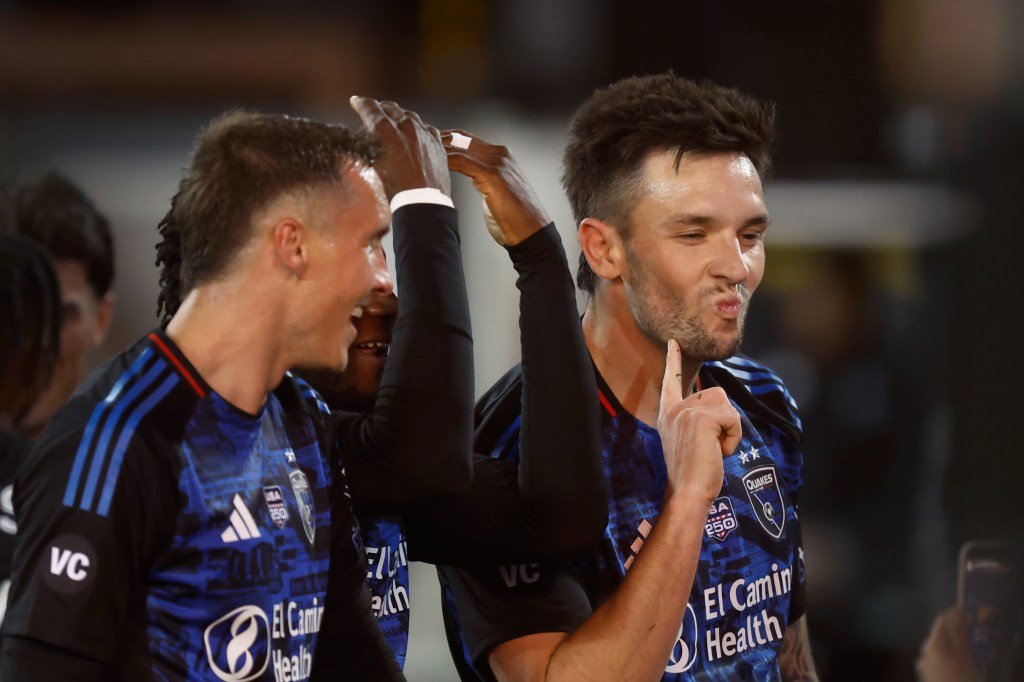 Los dos goles de Munie ayudan a los San Jose Earthquakes a abrir la temporada con estilo con una victoria por 3-0 sobre el Sporting Kansas City – The Mercury News