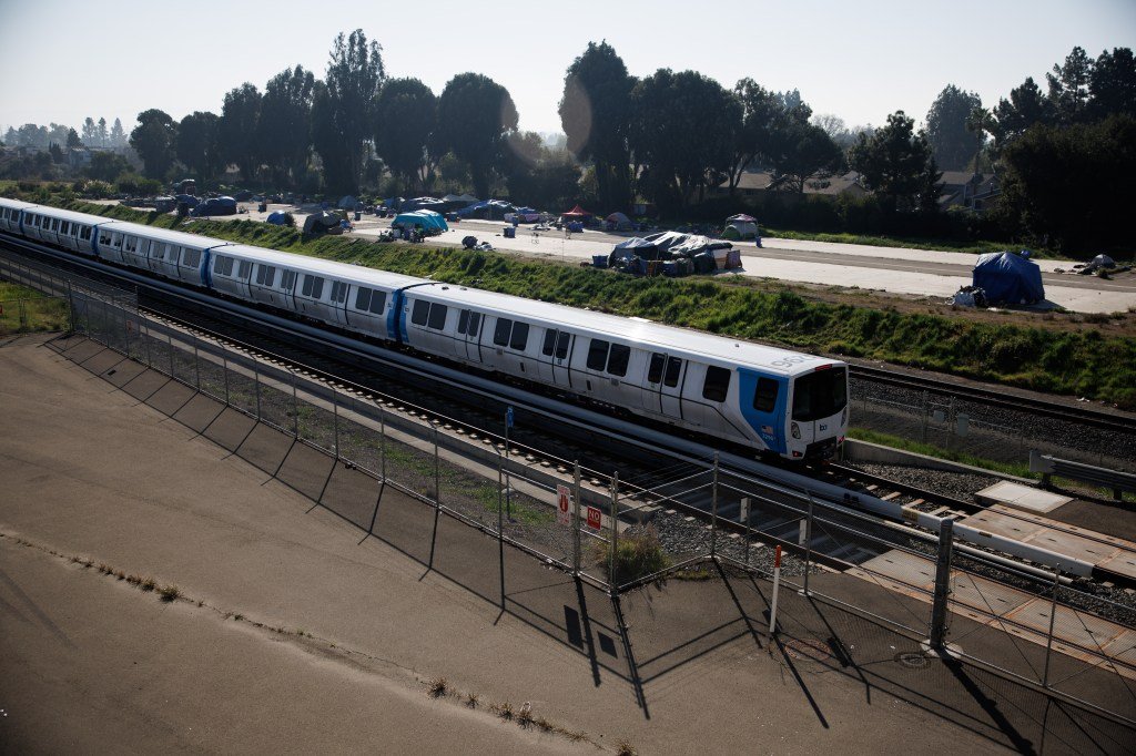 La ira de Aisha Wahab contra BART es teatro de campaña