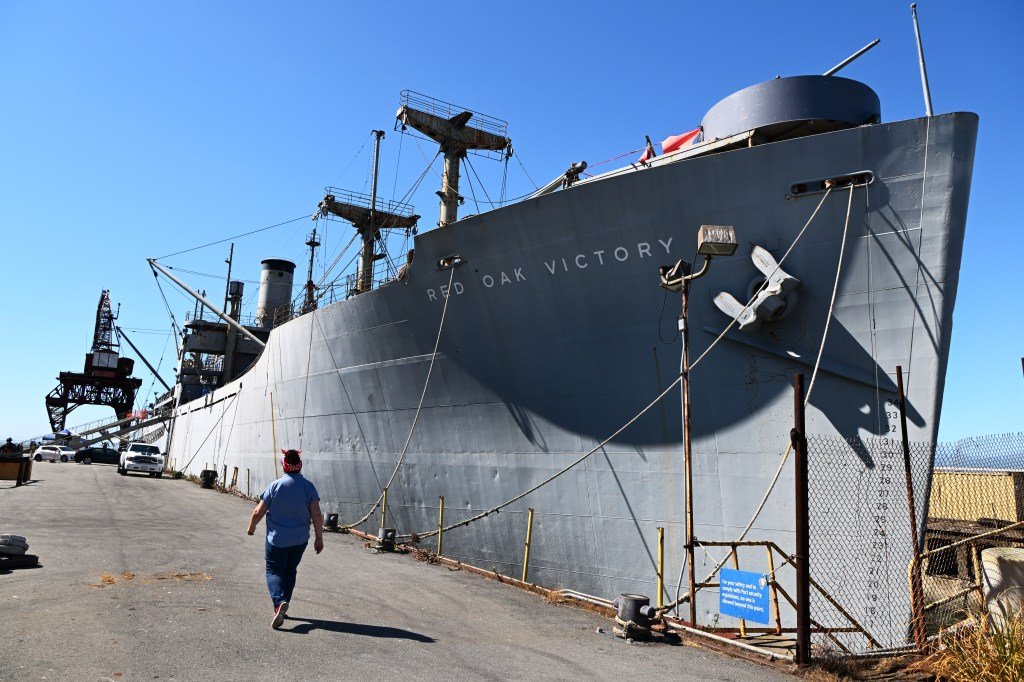 Con la financiación de la reubicación en duda, el futuro del histórico barco de Richmond es incierto