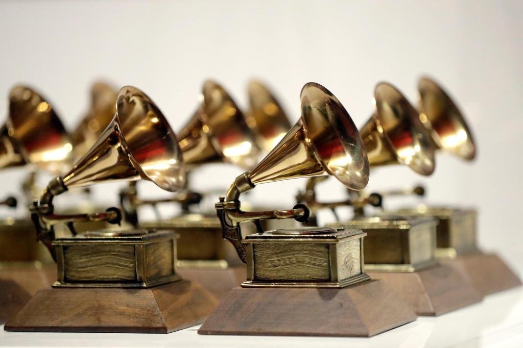 ¿Qué tiene en común el premio Grammy con un helicóptero? – Las noticias de Mercurio
