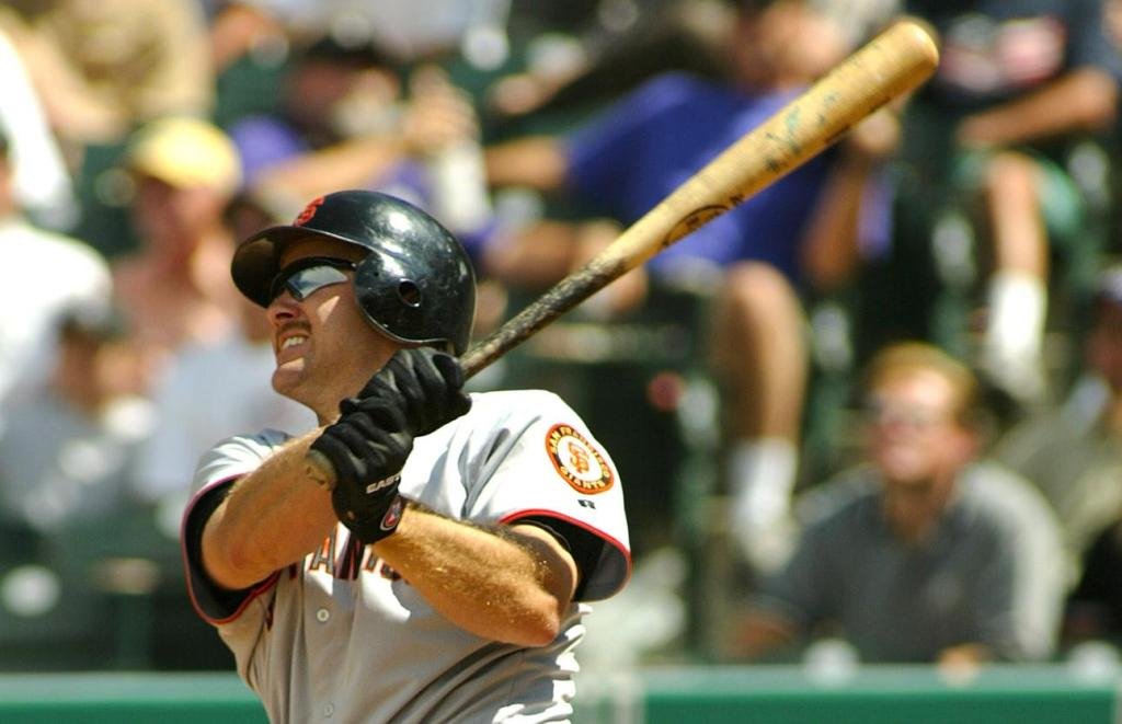 Jeff Kent está “abrumado” por la decisión de los SF Giants de retirar su número 21