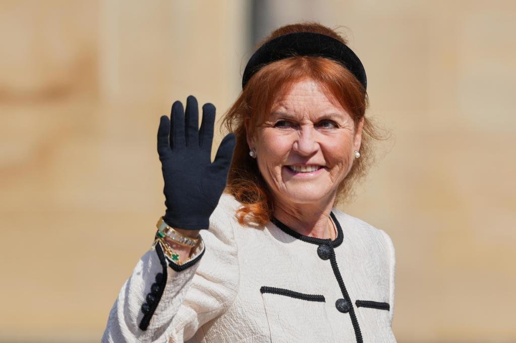 La ‘frágil’ Sarah Ferguson se registró en otro escondite de lujo: informe
