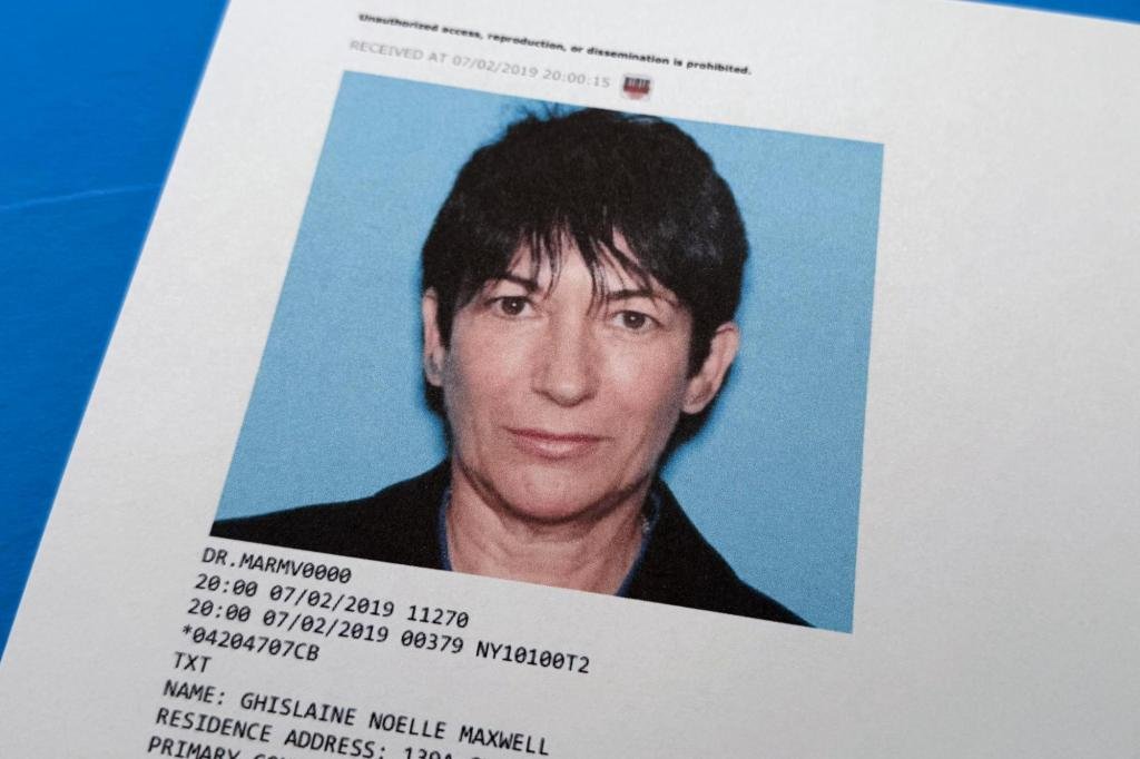 Ghislaine Maxwell lucha contra la publicación de más documentos de Epstein