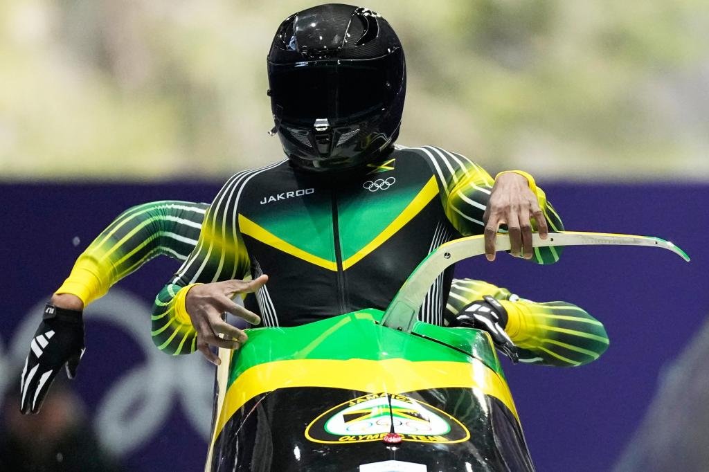 El piloto de bobsleigh de Jamaica quiere que el equipo sea conocido más allá de “Cool Runnings”.